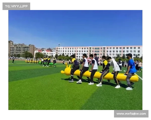 球员精神塑造与团队协作的深度融合:探索体育竞技中的心态与表现 球员精神塑造与团队协作的深度融合:探索体育竞技中的心态与表现